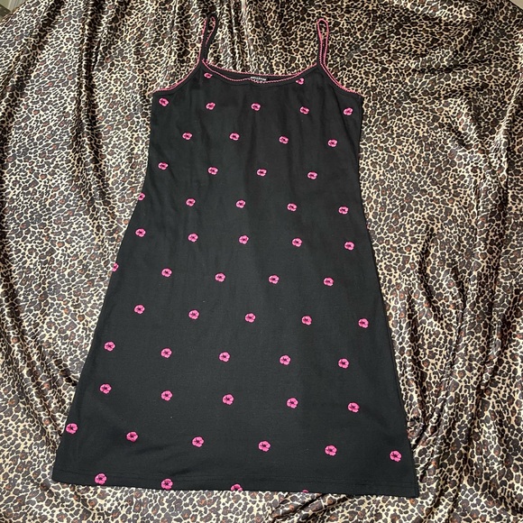 Y2k Chain Reaction Embroidered Flower Midi Dress - Picture 9 of 11